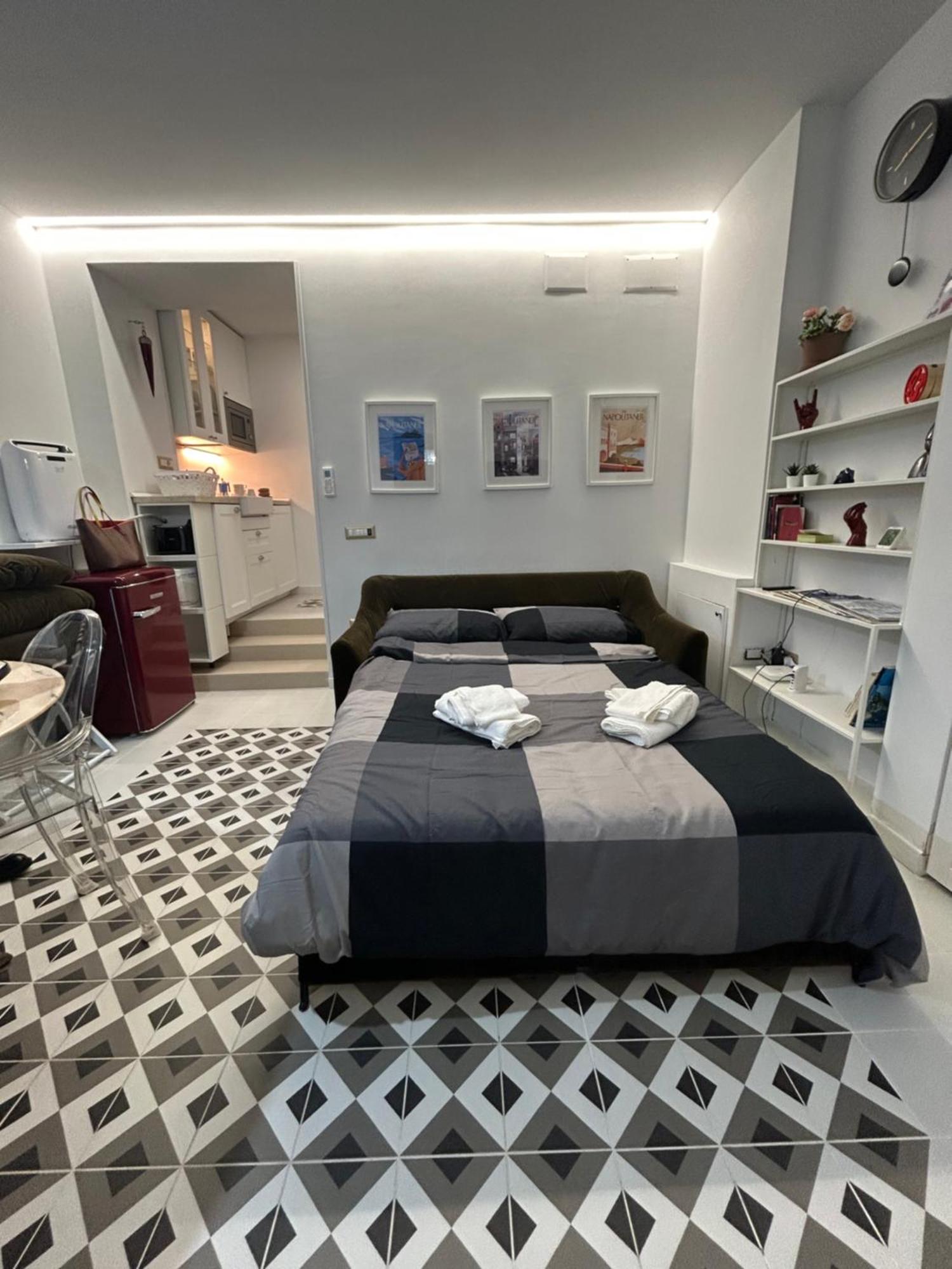Casa Mariarosaria Apartment Naples Luaran gambar